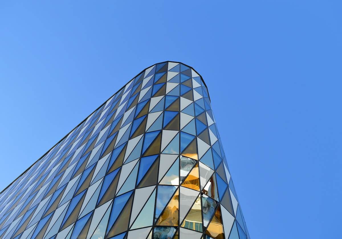 开云体育2023-达摩上墙踢到张飞，落空没交出大招被秒，RW拿到主宰