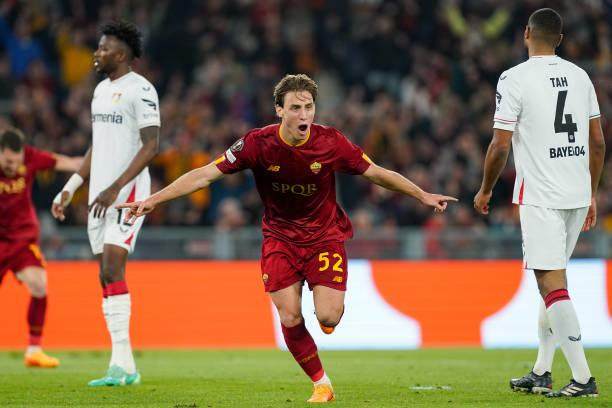 1683859473268088453.jpg 1253869943-612x612.jpg