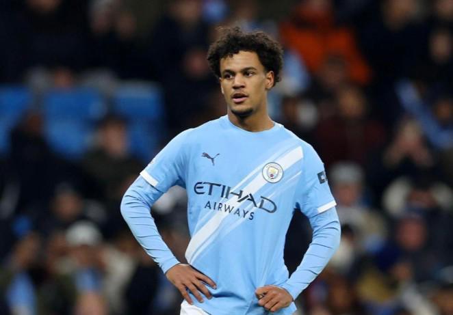 开云体育app-DO:富勒姆对鲍勃的报价被拒绝,目前仍在与曼城谈判